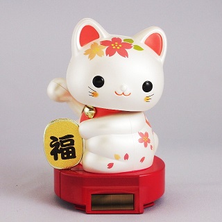 ソーラー猫桜人形.jpg